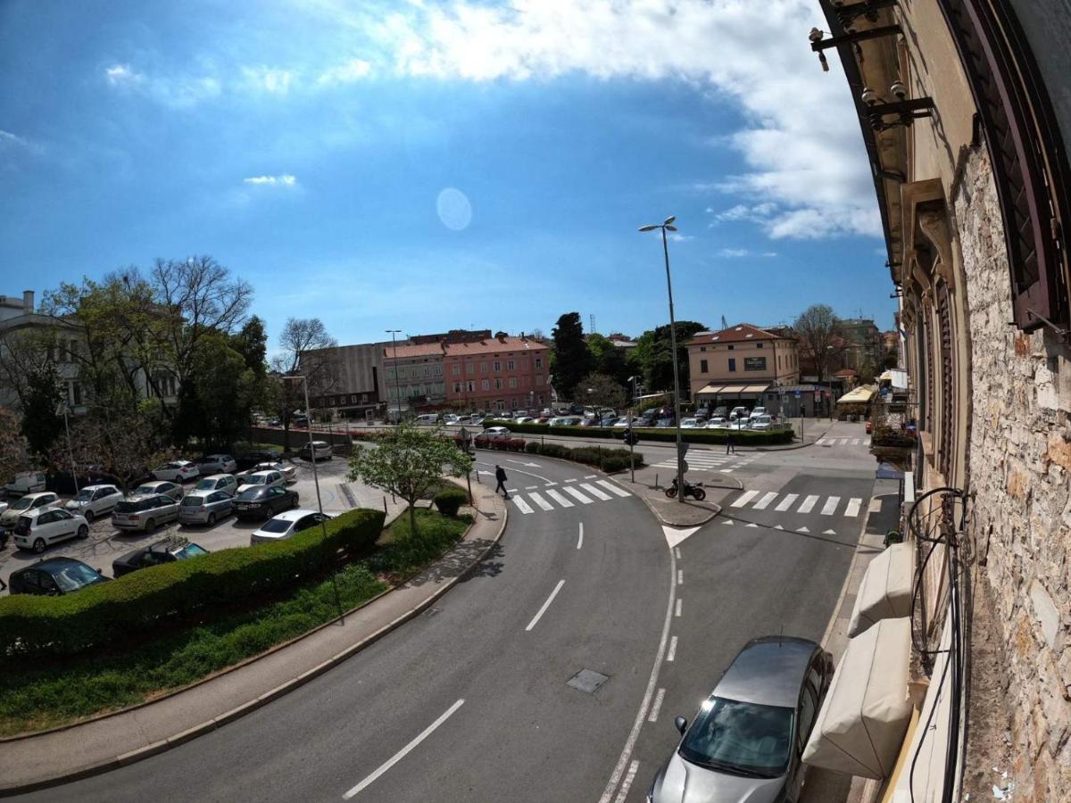 Lukadorajana Pula City Center Exterior photo